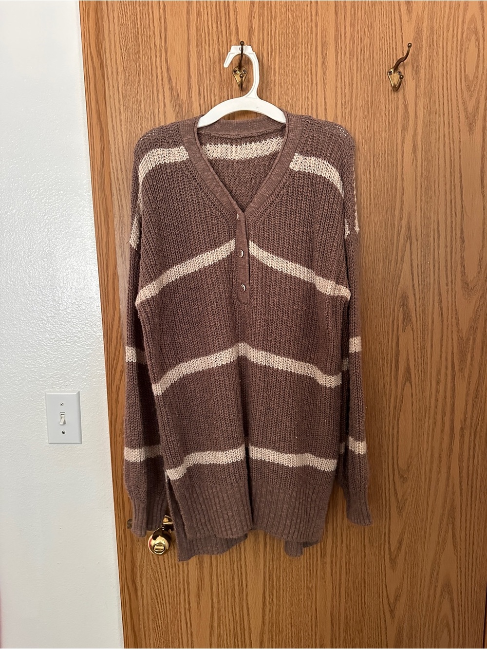 Woman’s Brown & Cream long Striped V-Neck Sweater